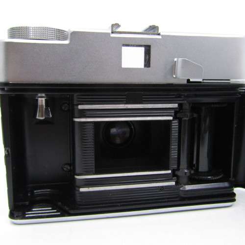 Vintage Zeiss Ikon Continette camera - shutter not working - Lucinar 2.8/45 lens