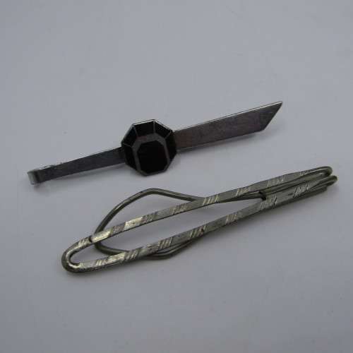 Pair of vintage tie clips