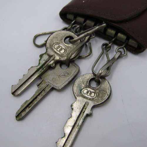 Vintage leather key holder pouch