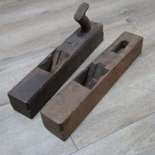 Pair of antique planers - no blades - 43 x 7cm