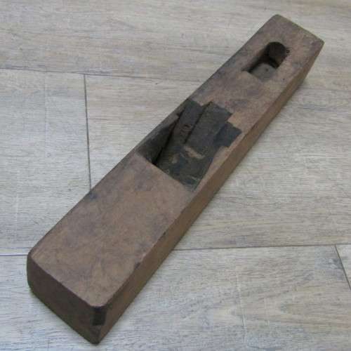 Pair of antique planers - no blades - 43 x 7cm
