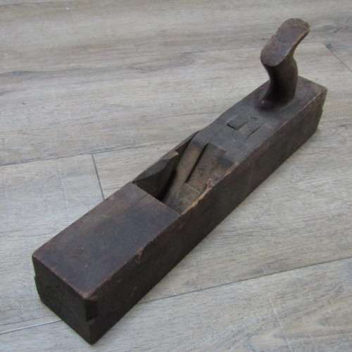 Pair of antique planers - no blades - 43 x 7cm