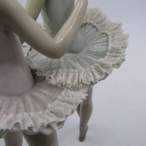 Vintage Lladro #5497 Ballerinas porcelain figurine in box