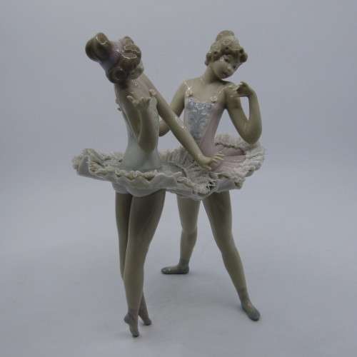 Vintage Lladro #5497 Ballerinas porcelain figurine in box