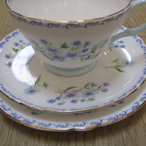 Vintage Shelley Blue Rock 24 Piece tea set