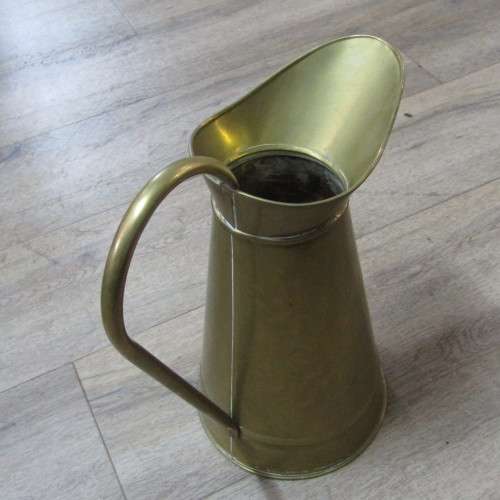 Vintage Brass water jug - excellent condition - 40cm