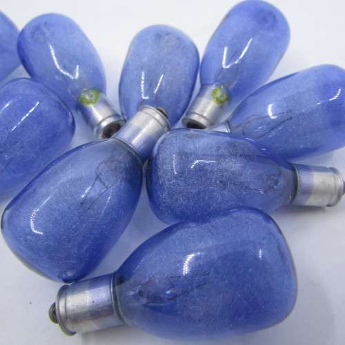 Vintage King flash with 10 unused flash bulbs - needs backplate