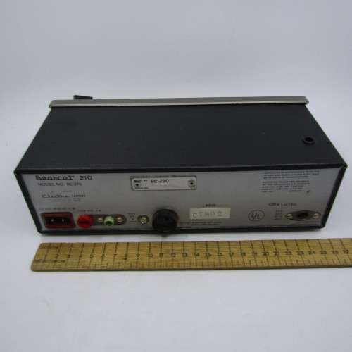Bearcat 210 Scanning Radio - vintage - used in USA to pick up Police, Fire, emergency broadcasts