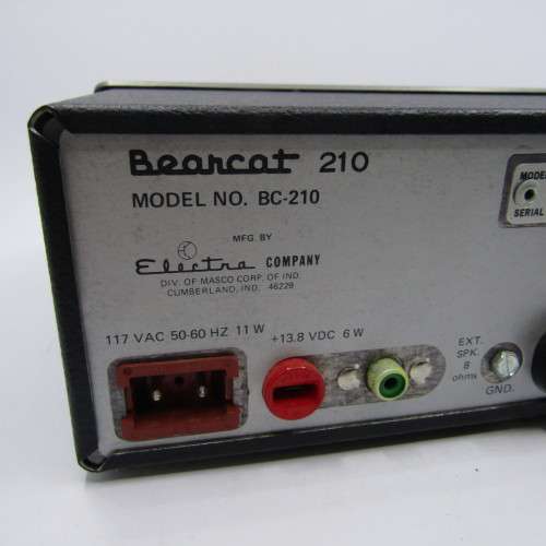 Bearcat 210 Scanning Radio - vintage - used in USA to pick up Police, Fire, emergency broadcasts