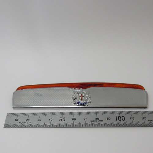 Vintage Hillcrest souvenirs London pocket comb
