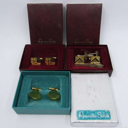 Lot of 4 vintage sets of cufflinks and tie clip