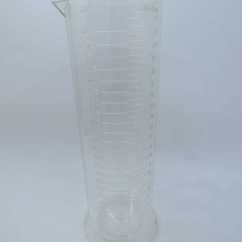 Paterson Measuring cylinder 600 ml in original box