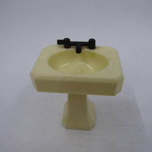 Doll`s House furniture Vintage bathroom fittings / furniture - Batch, Toilet, Bathroom basin