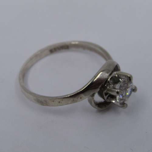 Sterling Silver ring with Cubic Zirconia - weighs 2.7 grams - size Q/8