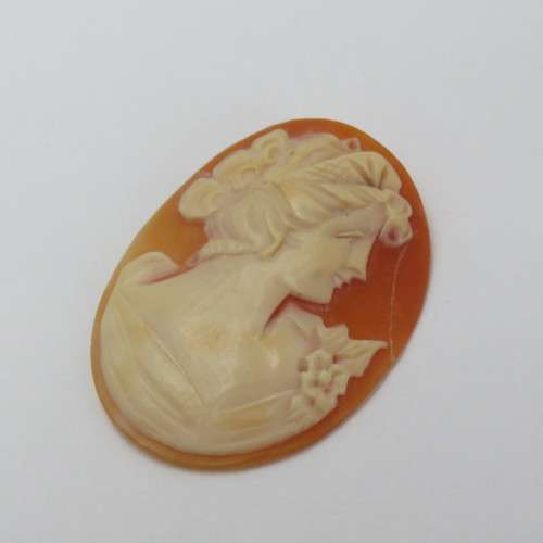 Vintage Cameo for jewellery - Cracked - 33,8 mm x 45,2 mm