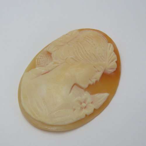 Vintage Cameo for jewellery - 33,8 mm x 44,5 mm