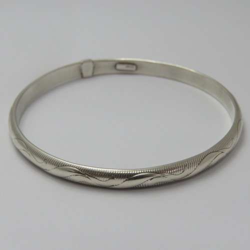 Sterling silver bangle - Weighs 10,0 g