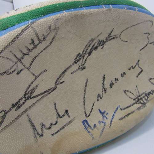 Gilbert Rugby ball signed by 1995 Rugby World Cup France team