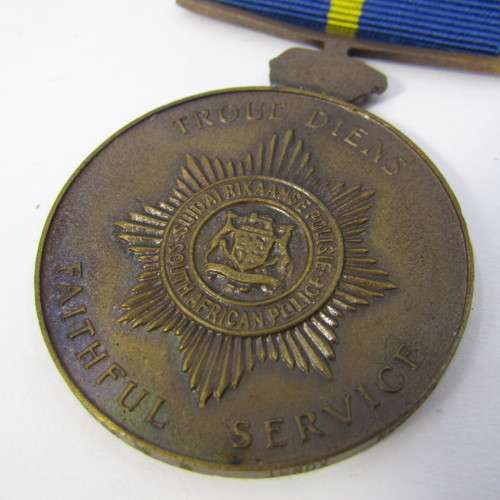 Set of 3 SA Police medals issued to O54223N Sergeant W de Villiers