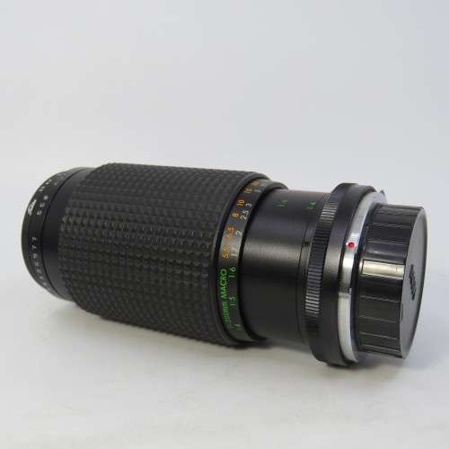 Makinon MC Zoom lens - 1:4,5 F80-200 mm