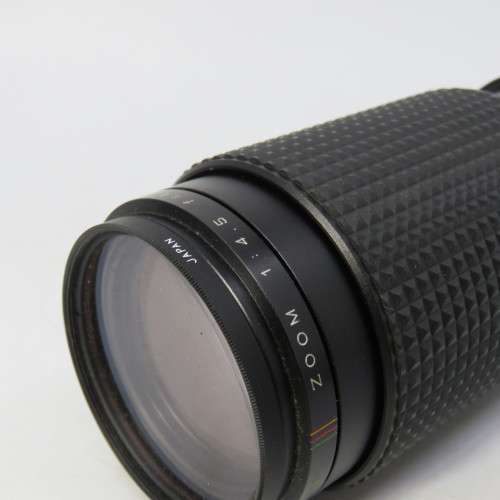 Makinon MC Zoom lens - 1:4,5 F80-200 mm