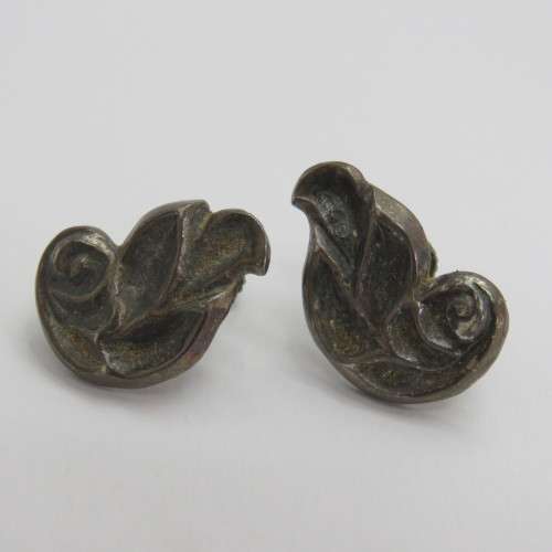 Vintage silver screw on earrings - Weighs 8,0 grams