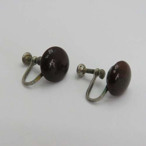Pair of vintage costume jewellery screw on earrings
