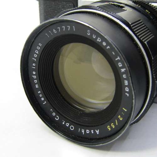 Vintage Pentax S1A 35mm camera - shutter gets stuck - 1:2/55mm lens - lens is clean but mirror is fo