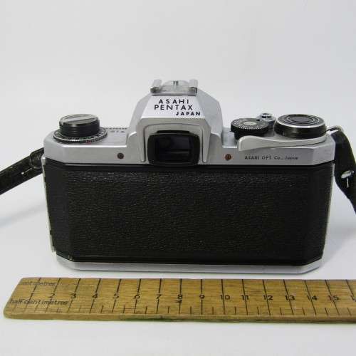 Vintage Pentax S1A 35mm camera - shutter gets stuck - 1:2/55mm lens - lens is clean but mirror is fo