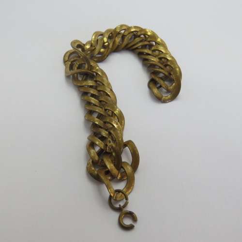 Royal Army Helmet chin strap chain - Length 18 cm