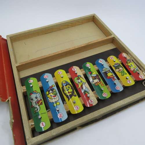 Vintage Xylophone book toy - Incomplete and cover damage