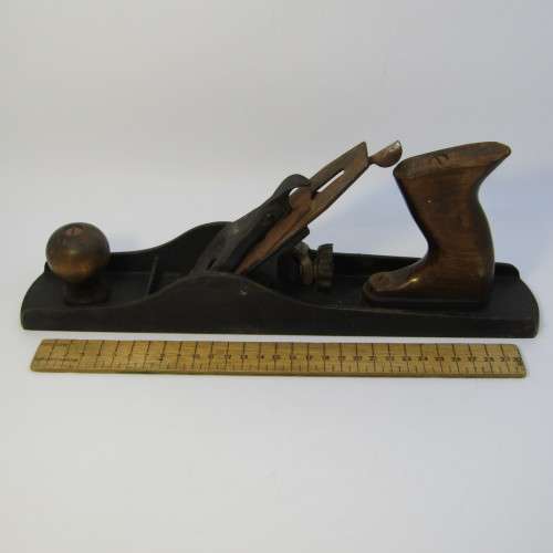 Vintage handheld wood plane