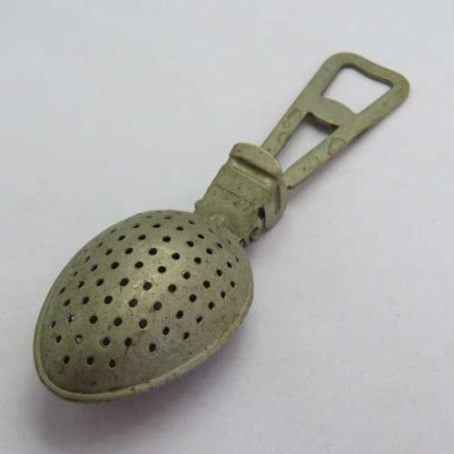 Vintage EPNS tea strainer spoon