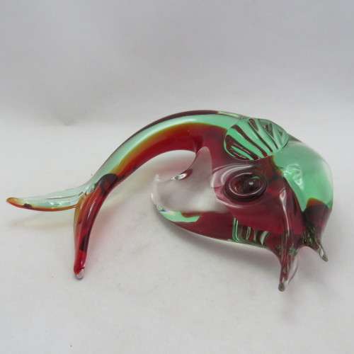 Beautiful Murano glass fish figurine