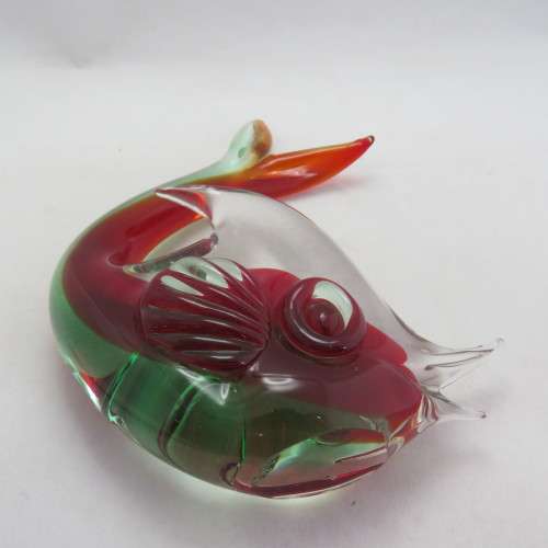 Beautiful Murano glass fish figurine