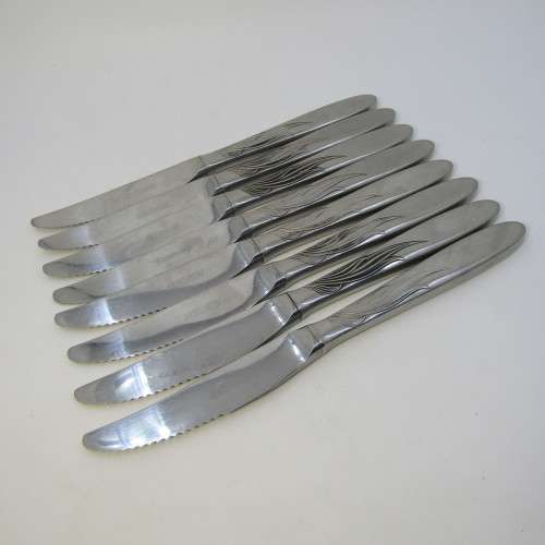 8 Setting Gero Zilmeta cutlery set with many extras