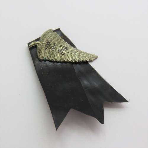 New Zealand All Blacks rugby pin badge
