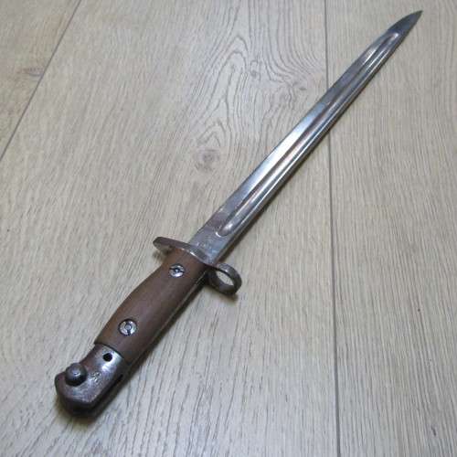 Chapman 1907 Pattern 303 bayonet - 1923 SA Police issue - chromed with sheath - rare maker