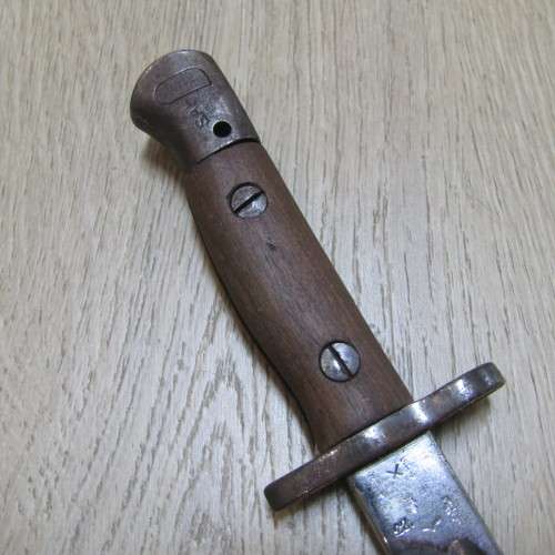 Chapman 1907 Pattern 303 bayonet - 1923 SA Police issue - chromed with sheath - rare maker