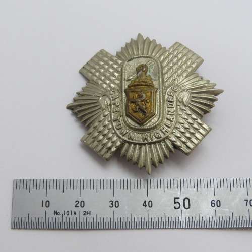 Cape Town Highlanders cap badge - One lug