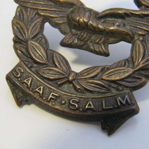 WW2 SA Air Force cap badge
