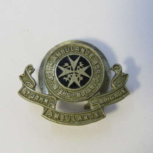 St. Johns Ambulance brigade button hole badge