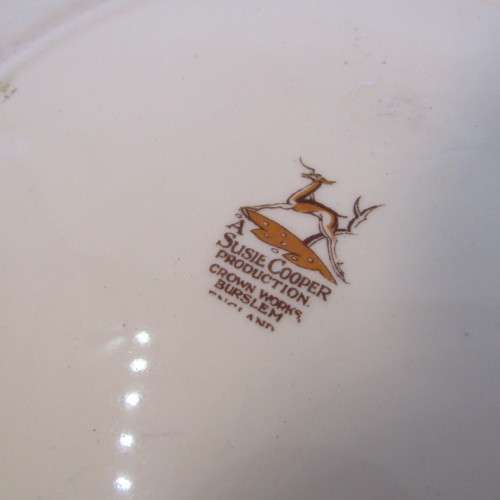 Suzie Cooper medium size plate
