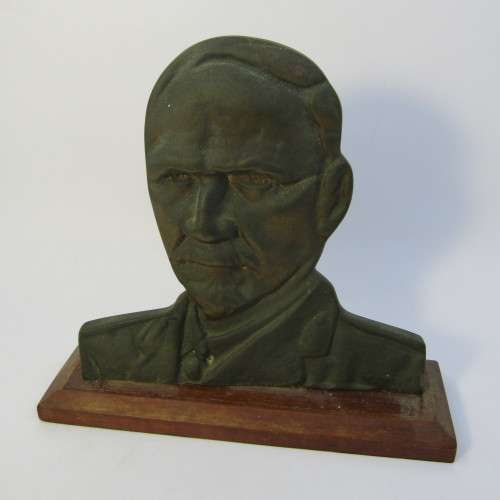 JAN SMUTS brass 3d statuette on wooden base - rarely seen