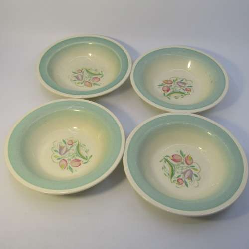 Suzie Cooper lot of 4 pudding bowls