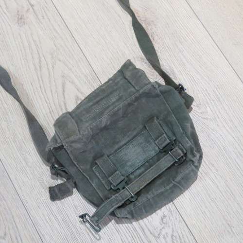 British 1958 Pattern kidney pouch and yoke converted to patrol bag - Size 26 x 25 cm