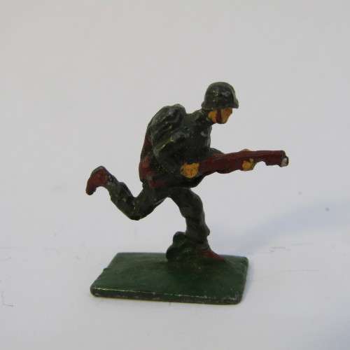Lot of 5 vintage SAE lead soldiers