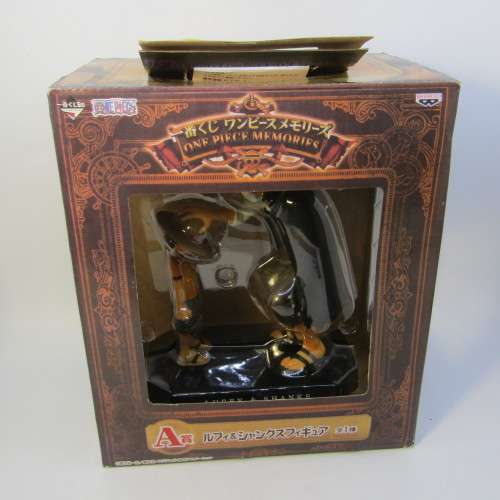 One Piece Memories Luffy and Shanks figurine in box