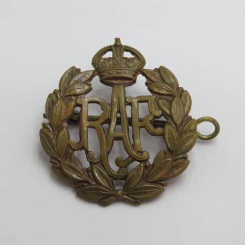 WW2 Royal Air Force cap badge