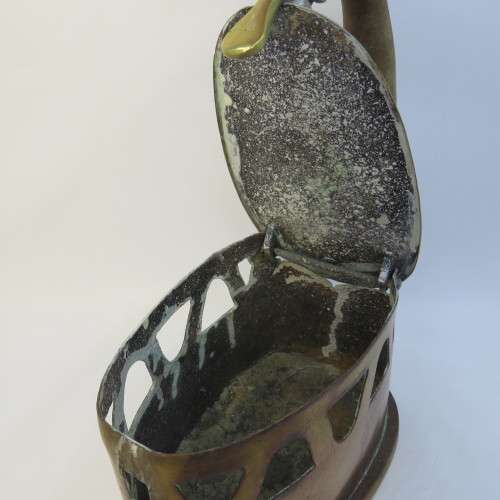 Early brass coal iron No 4 - Antique